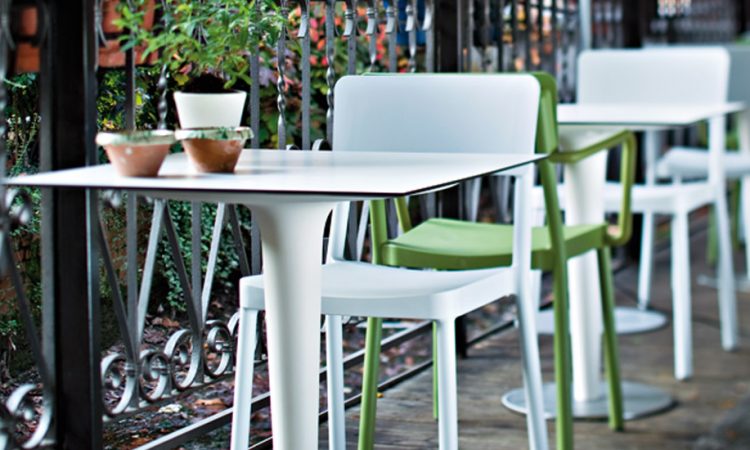 Tavolo bar Pile Up per indoor e outdoor