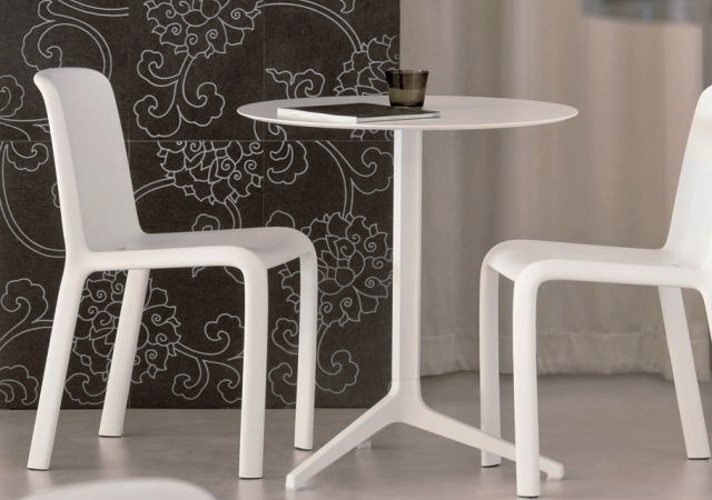 Tavolo bar modello Ypsilon
