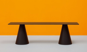 Panca Ikon Bench per l’arredo outdoor e indoor