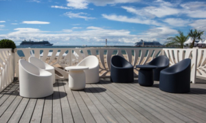 Poltroncina lounge modello Bay, per l'indoor e l'outdoor