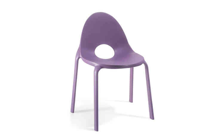 Sedia bar impilabile da esterno modello Drop