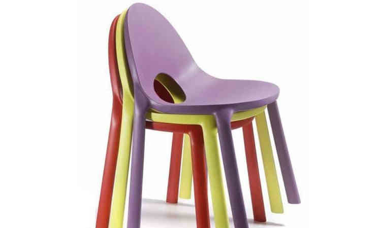 Sedia bar impilabile da esterno modello Drop