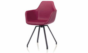 Poltroncina moderna modello Y Armchair