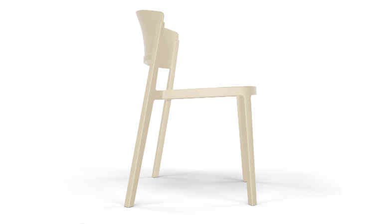 Sedia in legno in massello di faggio modello Abuela