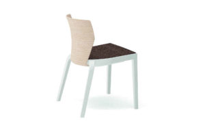 Sedia dal design moderno per l’indoor e l’outdoor, modello BI