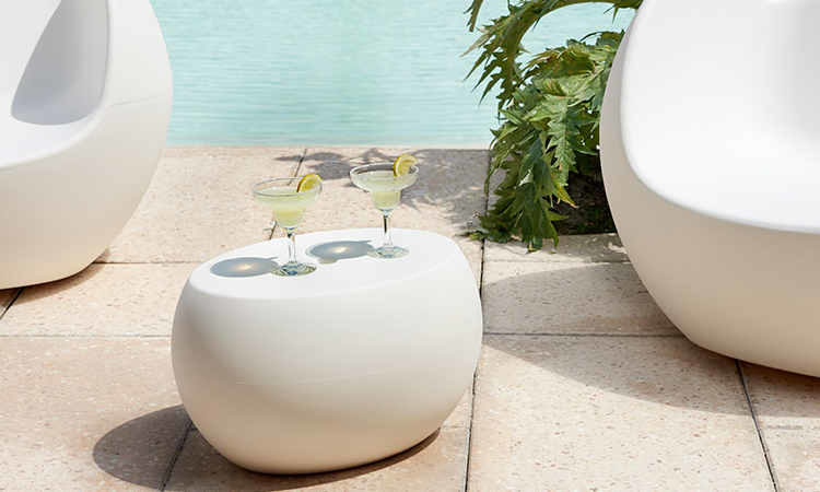 Blos Low Table, tavolino moderno da esterno