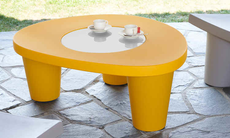 Low Lita Table, tavolino moderno per giardini e terrazzi