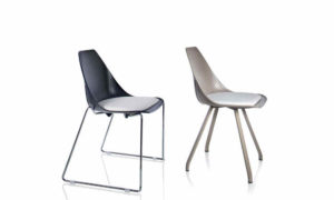 Sedia X Chair per ambienti interni ed esterni