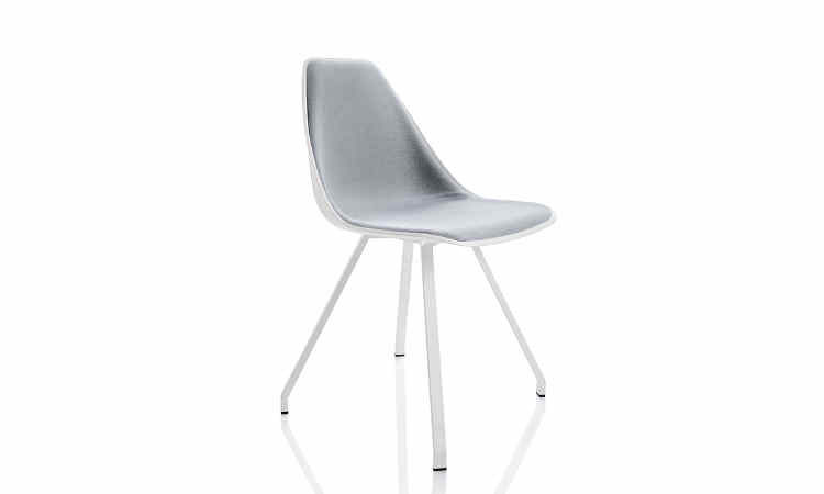 Sedia X Chair per ambienti interni ed esterni