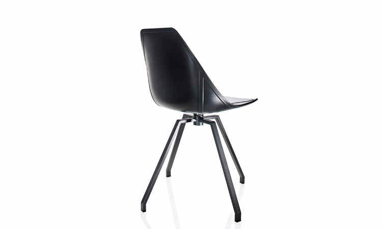 Sedia X Chair per ambienti interni ed esterni