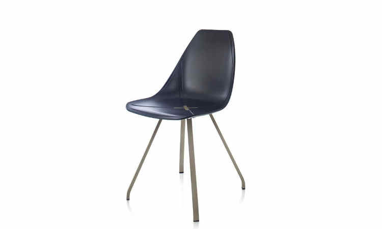 Sedia X Chair per ambienti interni ed esterni
