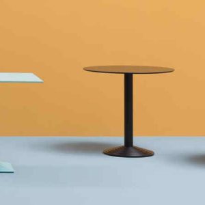 Step, tavolo moderno per l'indoor e l'outdoor