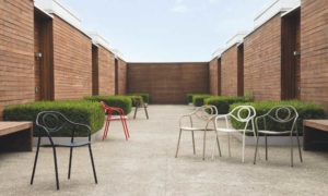 Zahir, poltroncina da giardino in acciaio verniciato