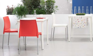Duo, tavolo impilabile, quattro gambe, da esterno