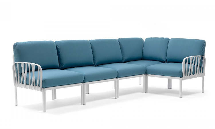 Komodo 5, divano modulare per l'arredo outdoor