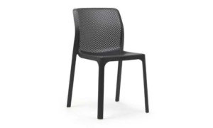 Bit, sedia moderna per l'arredo di spazi interni ed esterni