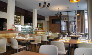 Liù, sedia ristorante Imbottita per ambienti interni