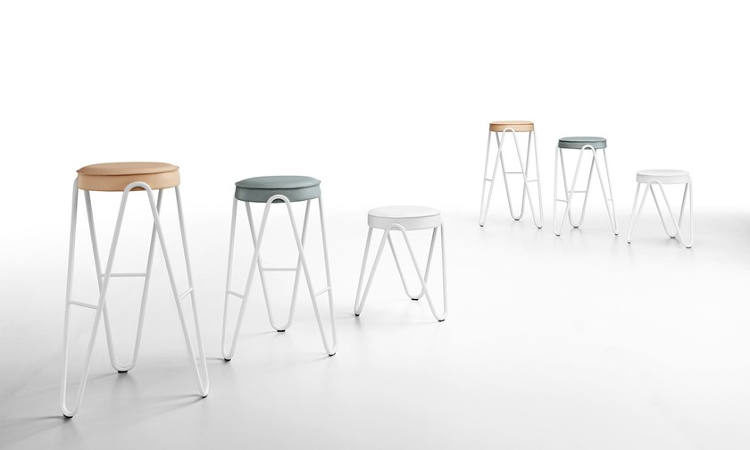 Apelle Jump, sgabello con sedile imbottito