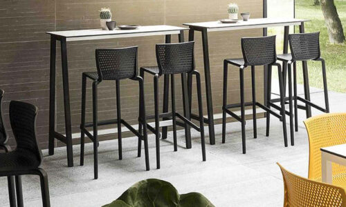 Spyker, sgabello bar impilabile per l'arredo indoor e outdoor