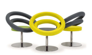 Circle, poltroncina imbottita per ambienti interni