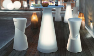 Dot, sgabello luminoso per l'arredo indoor e outdoor