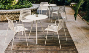 Zebra, sedia in alluminio per l'arredo outdoor