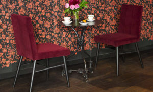 Magenta, sedia ristorante per ambienti interni