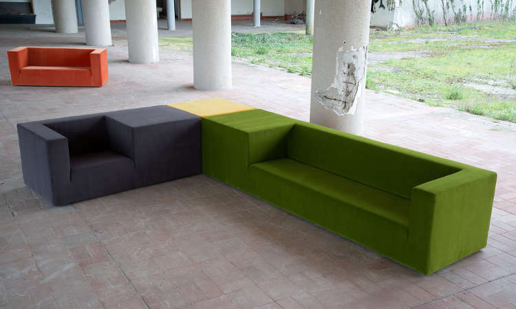 Pan, divano moderno per l'arredo outdoor