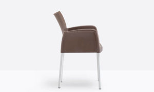 Ice, poltroncina per l'arredo indoor e outdoor