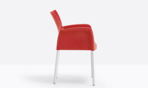 Ice, poltroncina per l'arredo indoor e outdoor