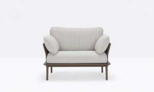 Reva, poltrona lounge per l'arredo indoor e outdoor