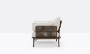 Reva, poltrona lounge per l'arredo indoor e outdoor