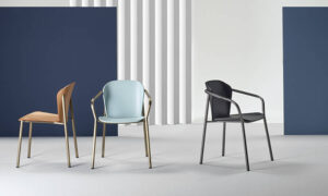 Finn Metal Wood, sedia contract per spazi interni