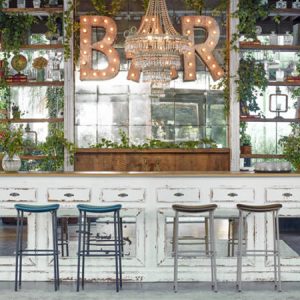Trick Pop, sgabello con sedile imbottito per l’arredo indoor