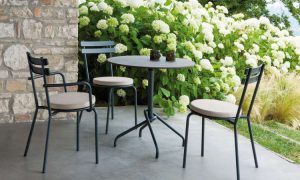 Grace, sedia in metallo per l'arredo giardino