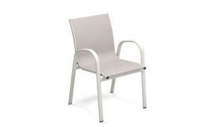 Holly, poltroncina relax per l'arredo esterno