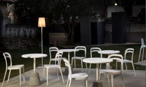 Set-Up, tavolo bar a basamento centrale per l’arredo outdoor