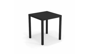 Nova, tavolo ristorante per l'arredo indoor e outdoor