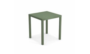 Nova, tavolo ristorante per l'arredo indoor e outdoor