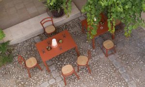 Nova, tavolo ristorante per l'arredo indoor e outdoor