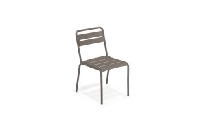 Star, sedia in alluminio per l'arredo giardino