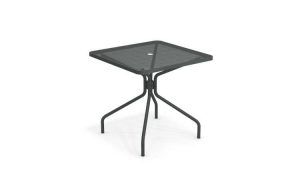 Cambi, tavolo classico per l'arredo outdoor