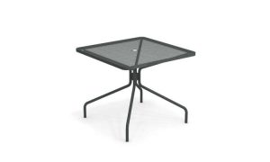Cambi, tavolo classico per l'arredo outdoor
