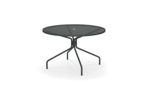 Cambi, tavolo classico per l'arredo outdoor