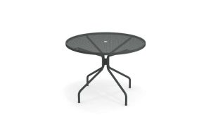Cambi, tavolo classico per l'arredo outdoor