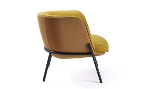 BomBom 4 Legs, poltrona moderna per l'arredo indoor