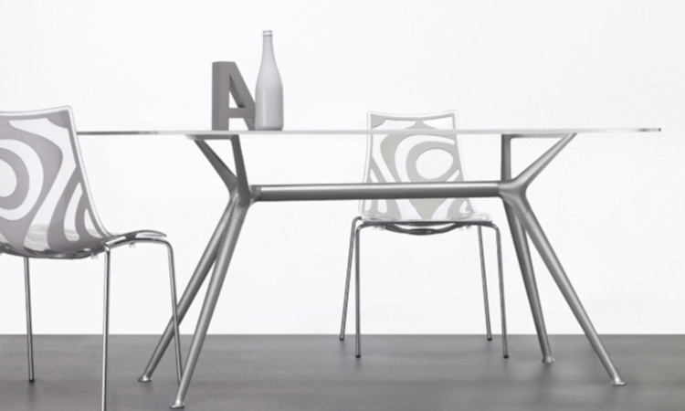 Metropolis, tavolo moderno con piano rettangolare