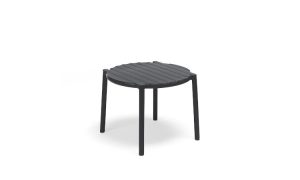 Doga, tavolino basso per l'arredo outdoor
