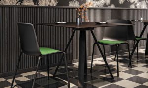 Vesper, sedia impilabile per l'arredo contract