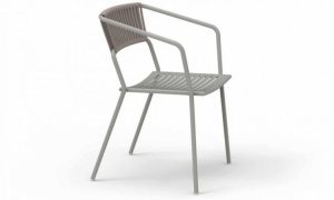 Slot Rope, sedia con braccioli per l'arredo giardino